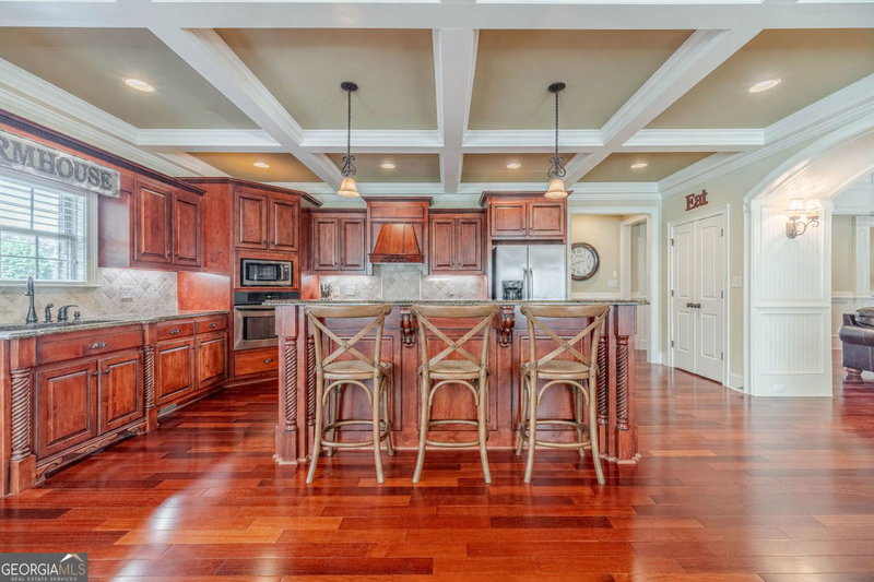 Photo 13 of 2124 Stonegate Way