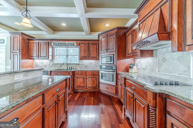 Photo 14 of 2124 Stonegate Way