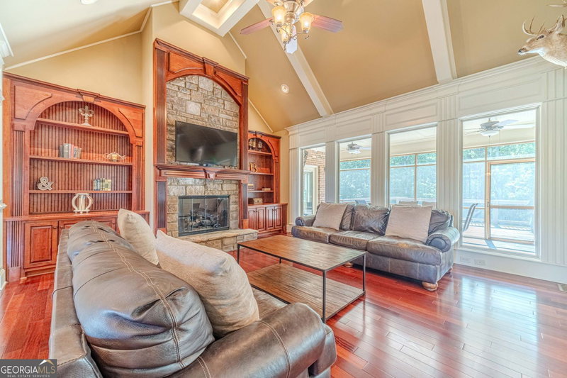 Photo 3 of 2124 Stonegate Way