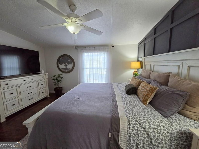 Photo 16 of 4855 Peachtree Drive