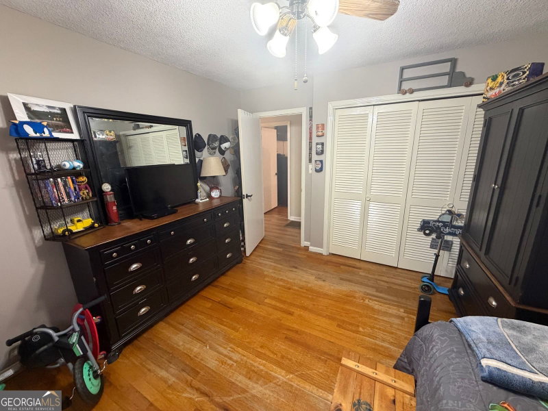 Photo 18 of 410 Ridgecrest Drive