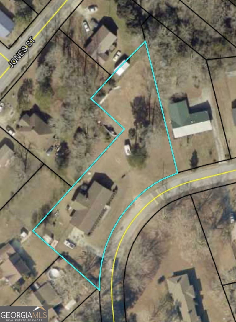 Photo 4 of 410 Ridgecrest Drive
