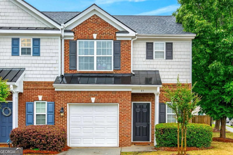 85 Huron Way
