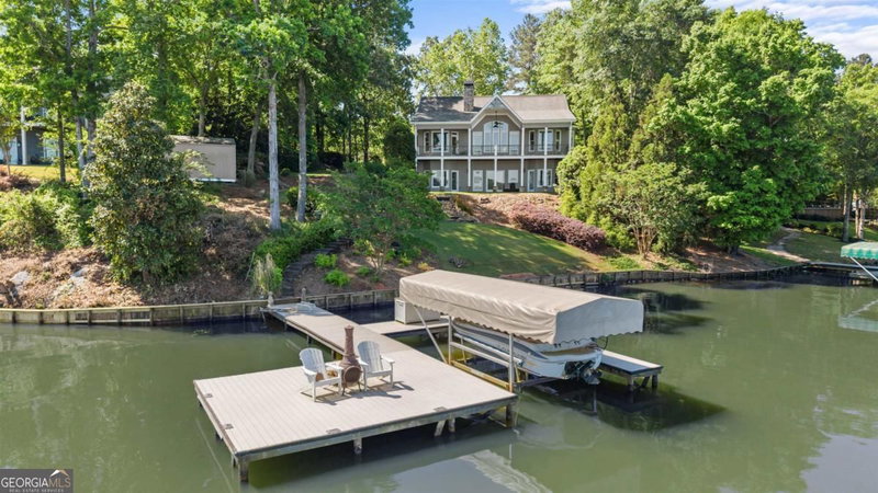 Photo 6 of 1891 Northwoods Drive