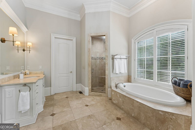 Photo 40 of 4235 Regency Court NW