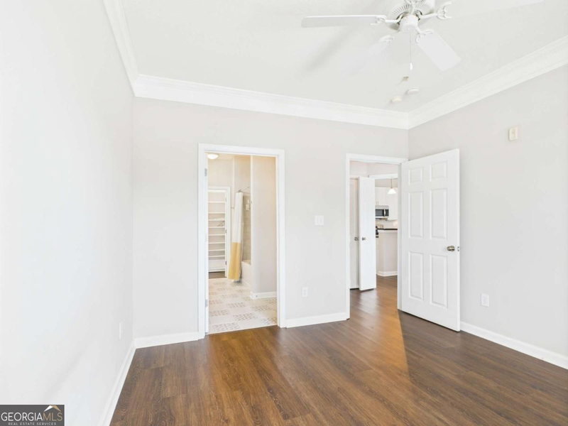 Photo 23 of 400 17th Street NW #2027