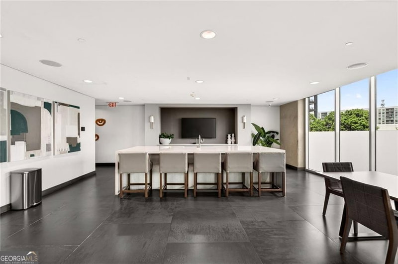 Photo 20 of 361 17th Street NW #2013