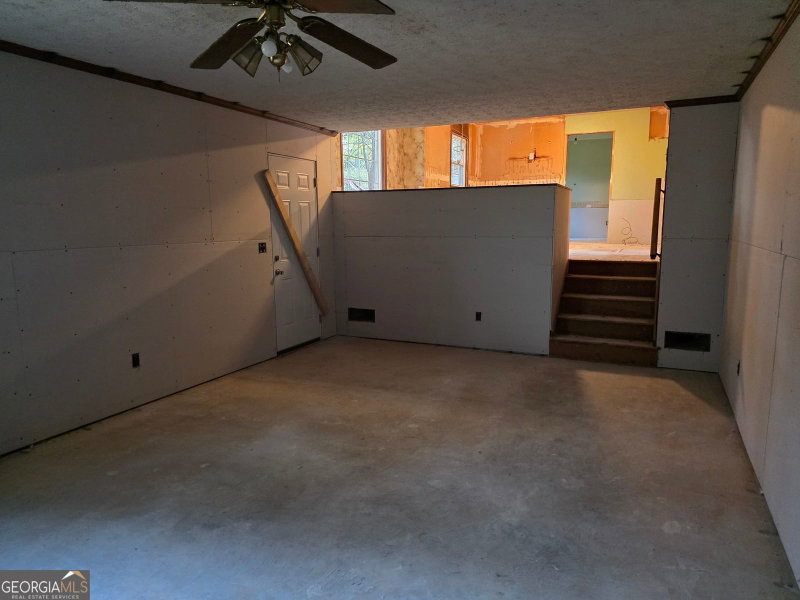 Photo 8 of 5398 Rockbridge Road