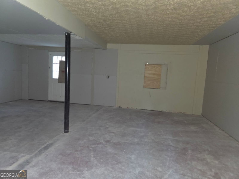 Photo 9 of 5398 Rockbridge Road