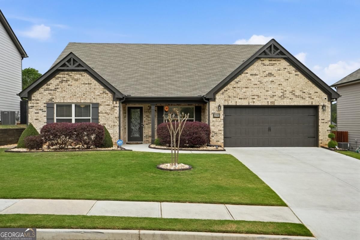 2996 Cove View Court, Dacula, GA 30019