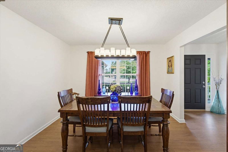 Photo 7 of 108 Misty Oak Lane