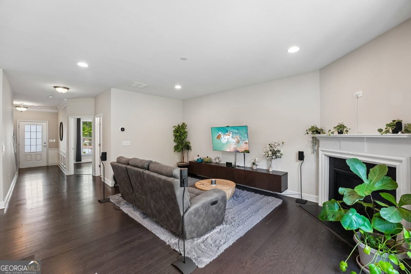 Photo 12 of 208 Roundwood Way