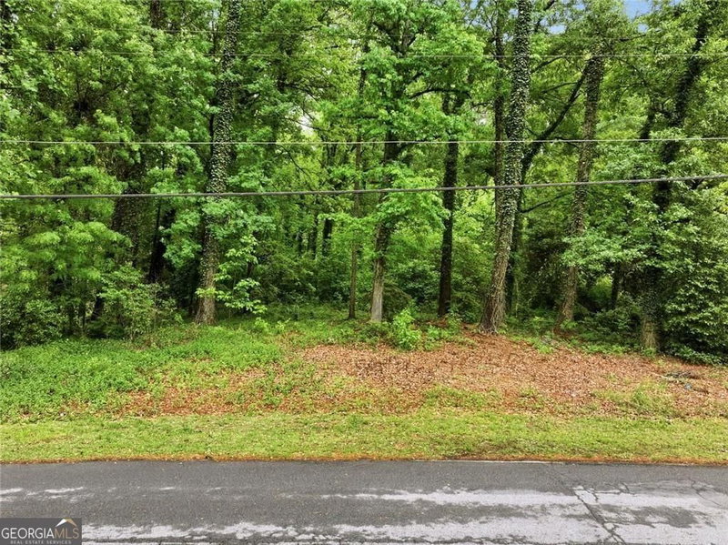 Photo 3 of 2569 Lake Capri Drive