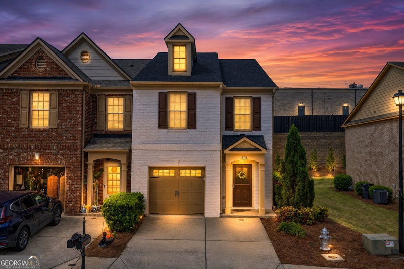 2712 Beynon Lane