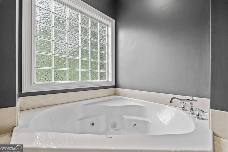 Photo 19 of 45 Highland Shoals Court