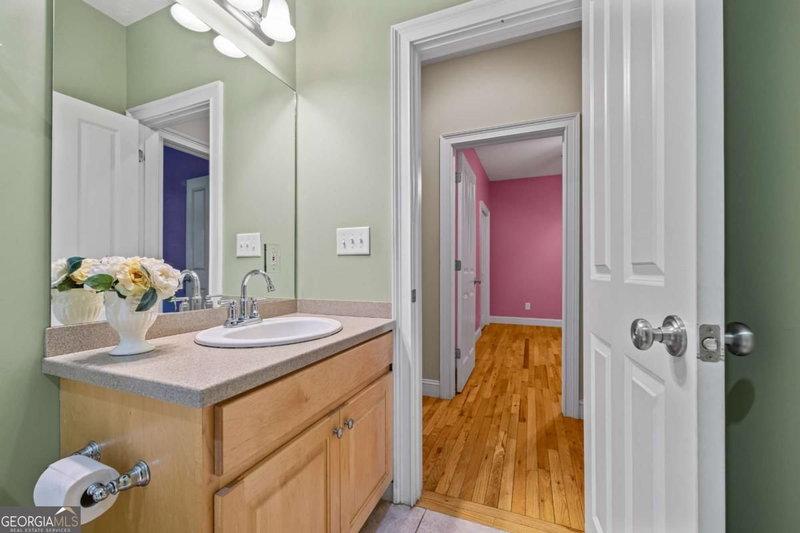 Photo 35 of 45 Highland Shoals Court