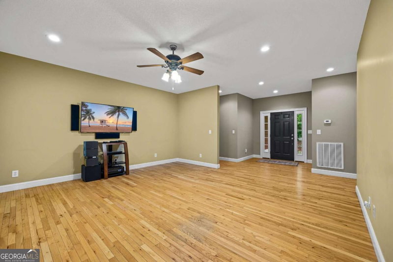 Photo 37 of 45 Highland Shoals Court