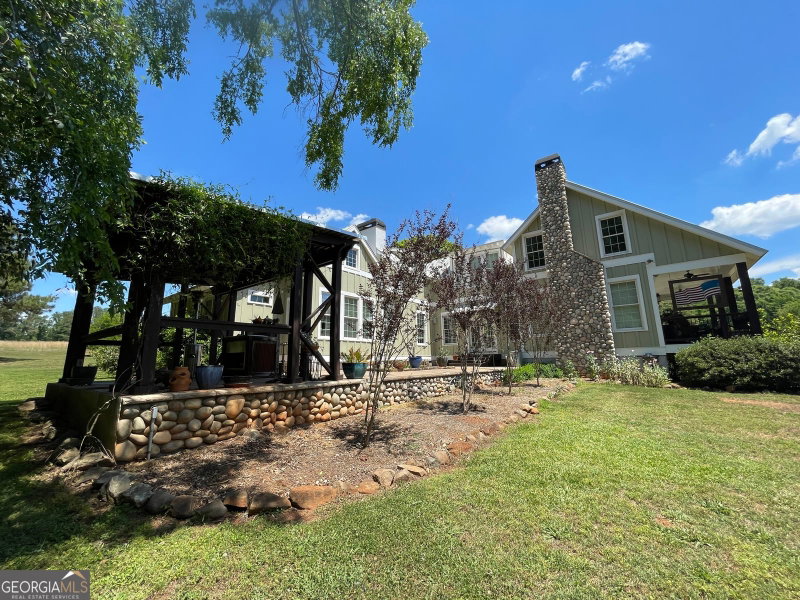 Photo 4 of 156 Lake Oglethorpe Drive