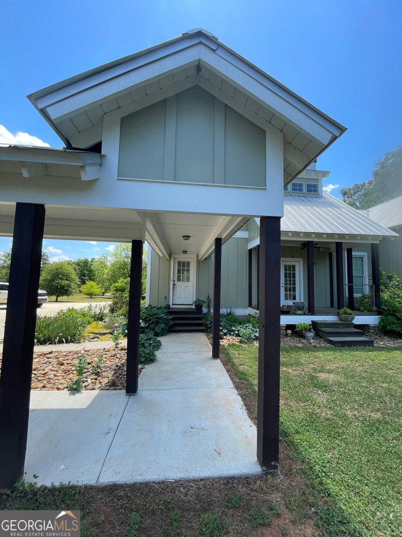 Photo 54 of 156 Lake Oglethorpe Drive