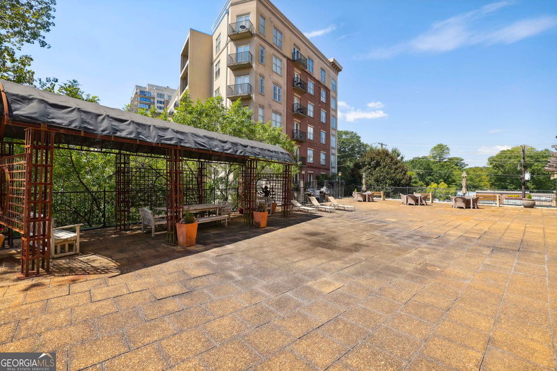 Photo 9 of 2285 Peachtree Road NE #404