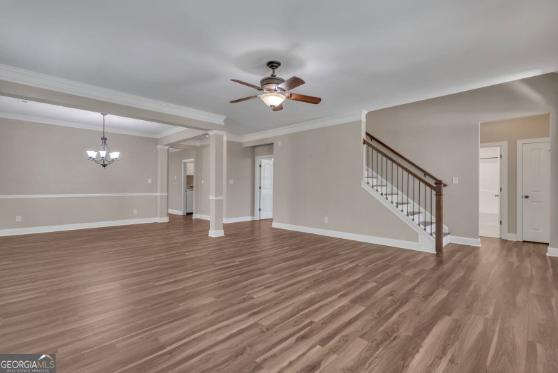 Photo 8 of 120 Treeside Terrace