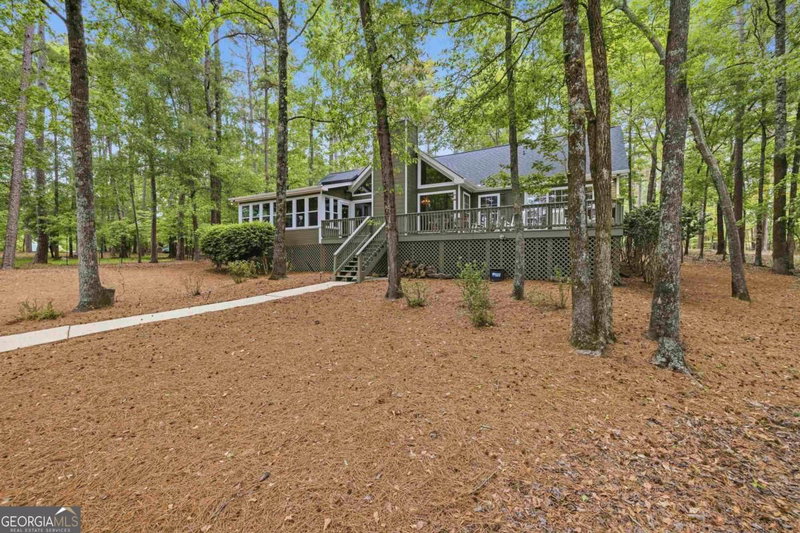 Photo 36 of 1010 Holmes Drive