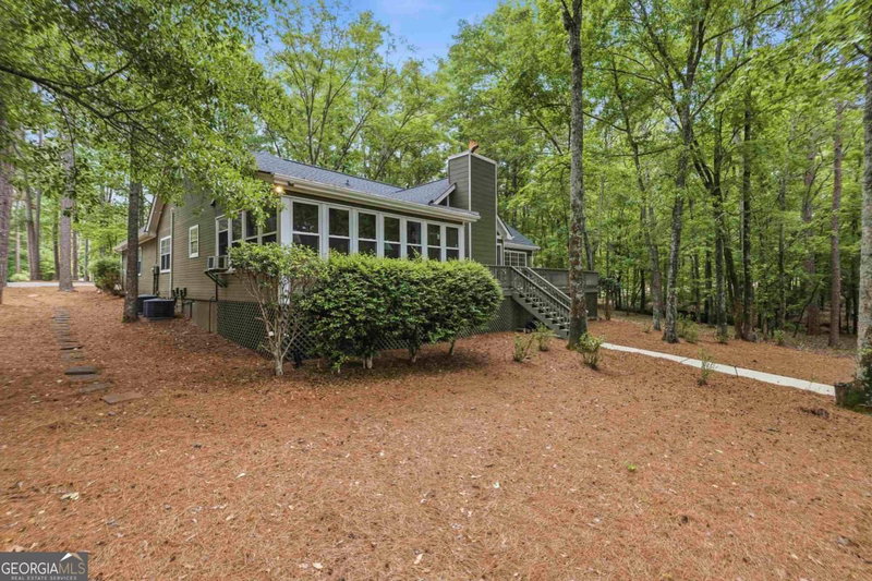 Photo 56 of 1010 Holmes Drive