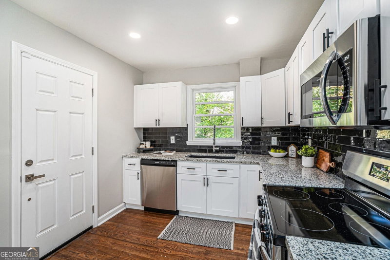 Photo 12 of 2693 Washington Street NW