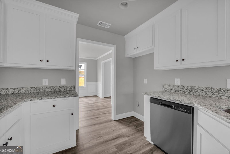 Photo 11 of 152 Sewell Road