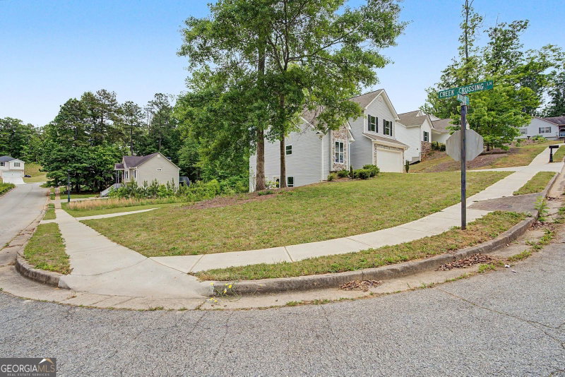 Photo 51 of 102 Woodside Court