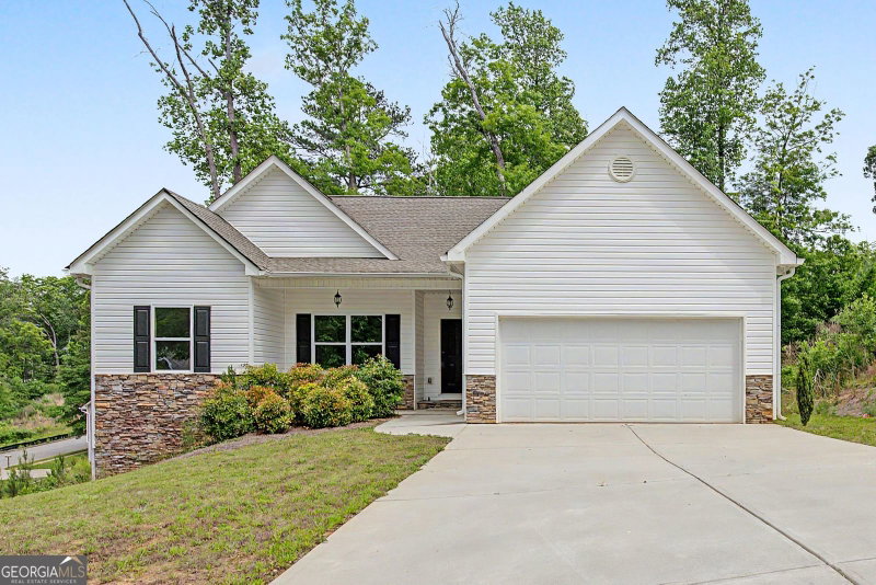 Photo 5 of 104 Woodside Court