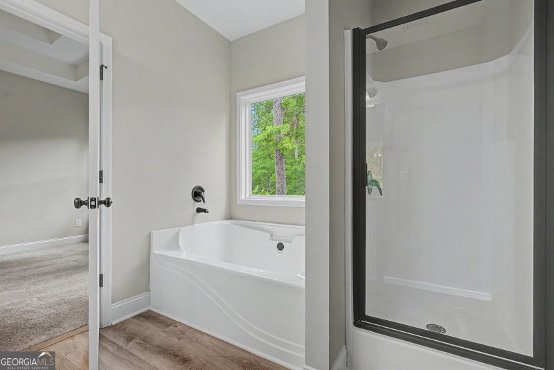 Photo 23 of 104 Woodside Court