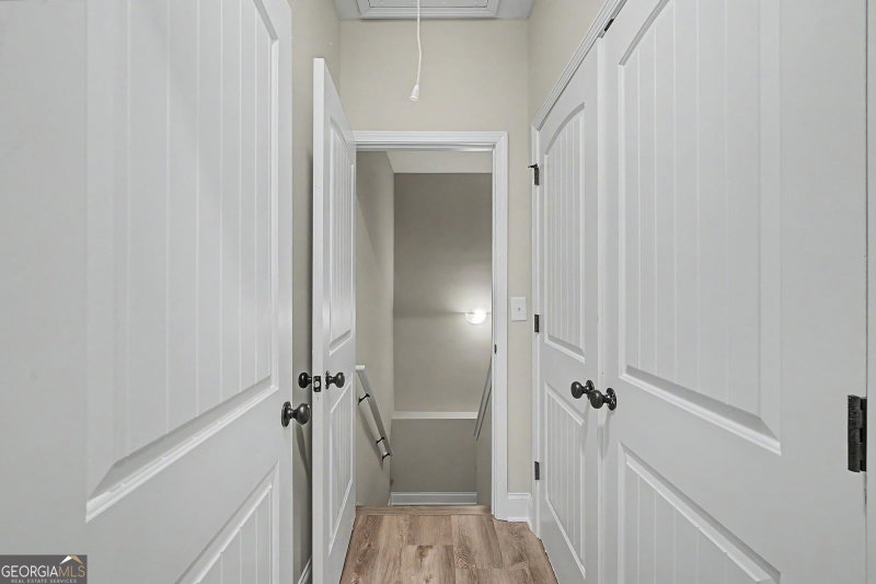 Photo 29 of 104 Woodside Court