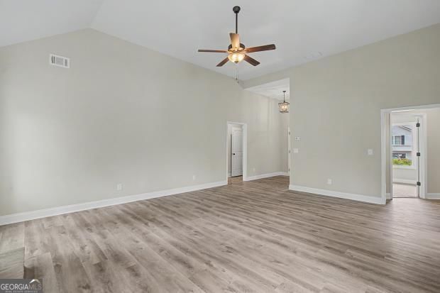 Photo 13 of 104 Woodside Court