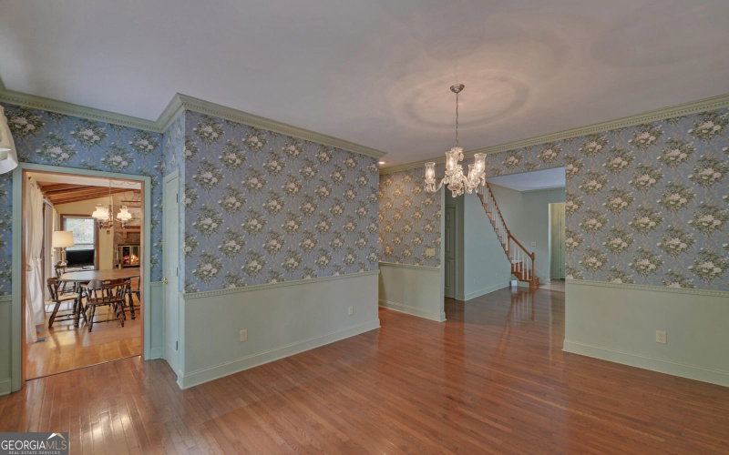 Photo 10 of 371 Shorewood Circle
