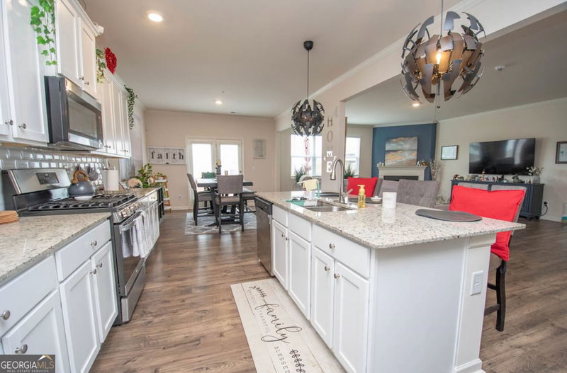 Photo 6 of 2718 Serena Way