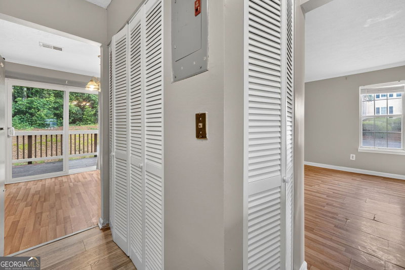 Photo 13 of 3380 Bayshore Drive