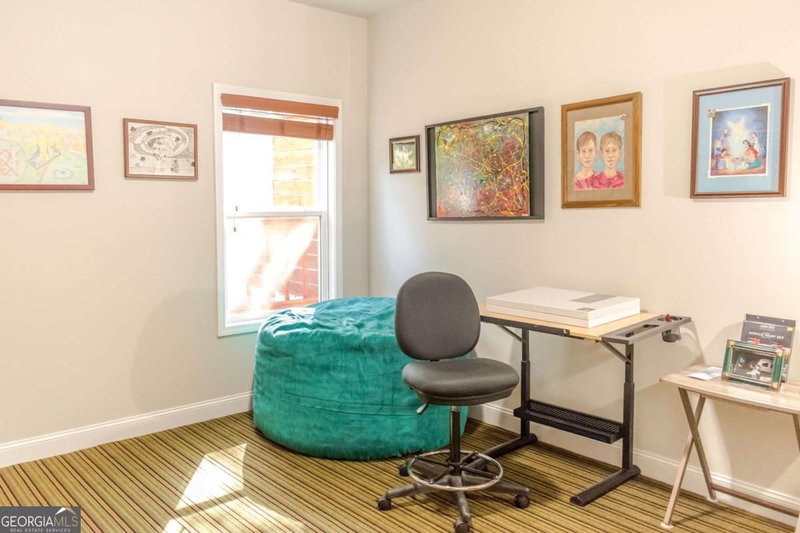 Photo 26 of 115 Sourwood Drive