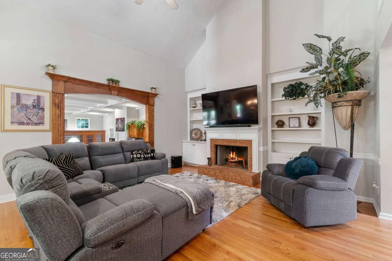 Photo 18 of 2330 Ashbourne Drive