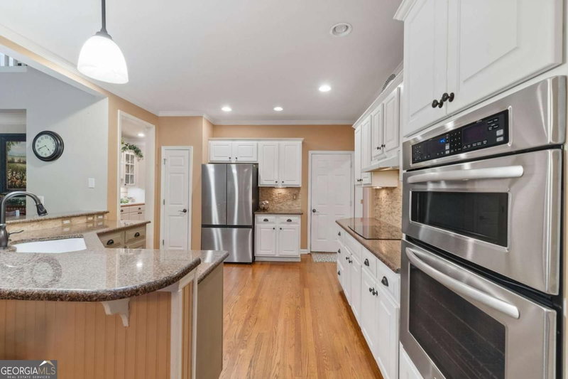 Photo 23 of 2330 Ashbourne Drive