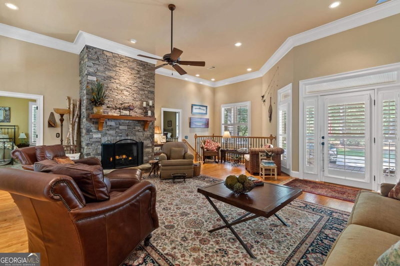 Photo 8 of 1071 Eaglewood Way