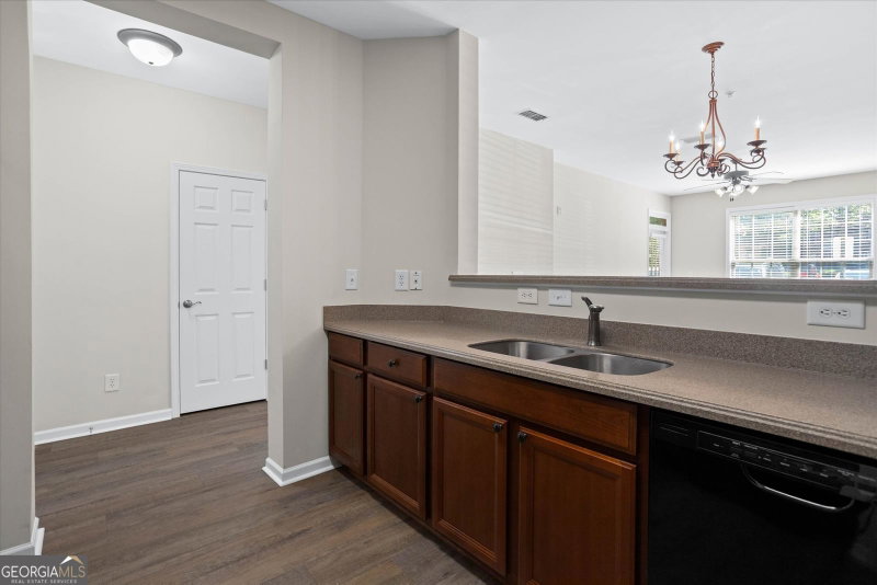Photo 9 of 4805 W Village Way SE #1108