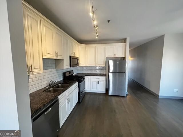 Photo 16 of 238 Walker Street SW #32