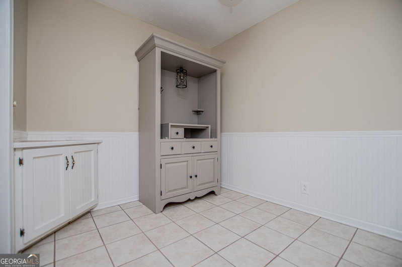 Photo 18 of 1499 Stonington Court