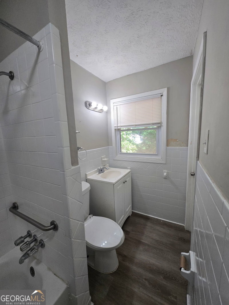 Photo 10 of 3645 Saturn Drive NW