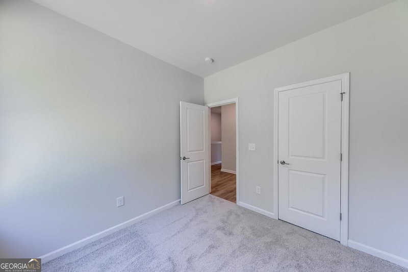 Photo 22 of 117 Greenview Court