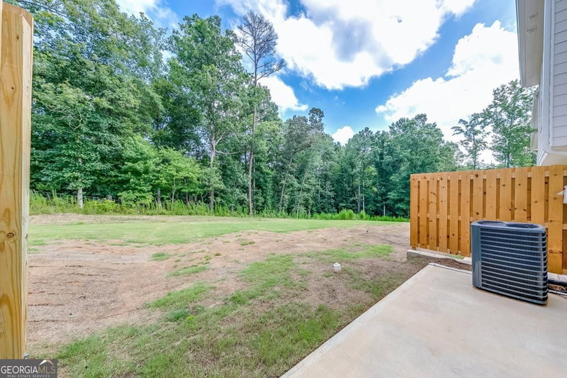 Photo 27 of 117 Greenview Court
