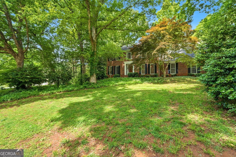 Photo 5 of 100 Lakemont Circle