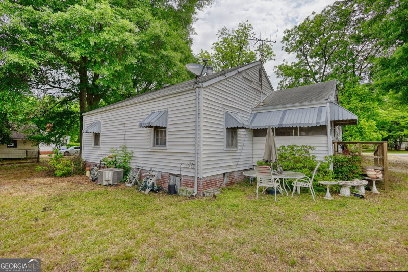 Photo 40 of 982 Highland Circle SE