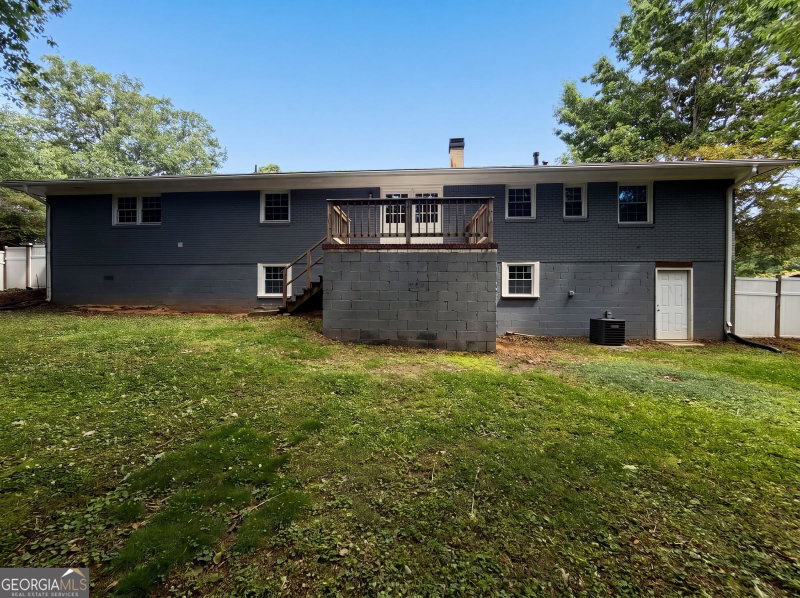 Photo 6 of 190 Stroud Drive SE
